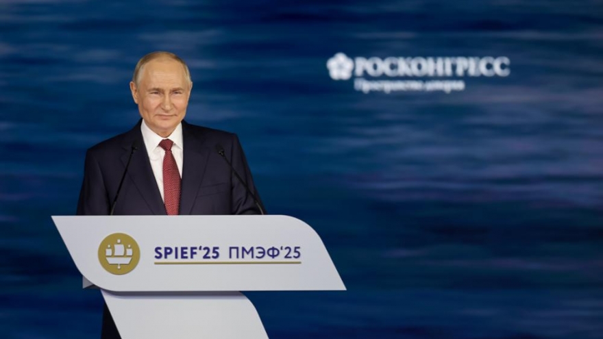 Tổng thống Putin: Ukraine đang từ chối đàm phán và triển khai sai lầm chiến lược